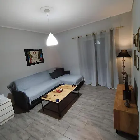 Nice& Cozy Flat 1Min From The Heart Of Athens.Wifi Exterior photo