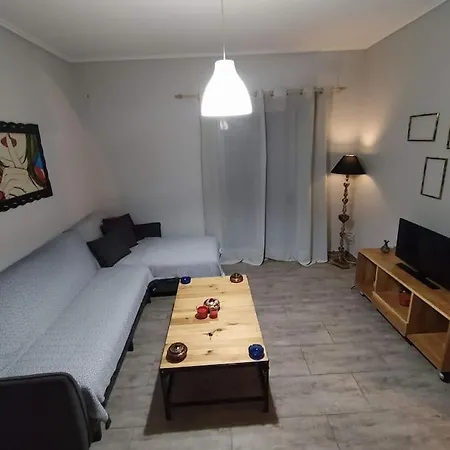 Nice& Cozy Flat 1Min From The Heart Of Athens.Wifi Exterior photo