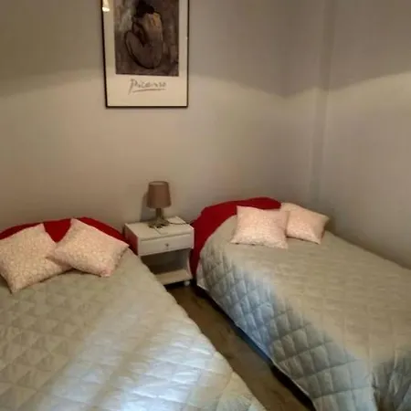Nice& Cozy Flat 1Min From The Heart Of Athens.Wifi Exterior photo