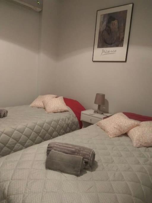 Nice& Cozy Flat 1min From The Heart Of Athens.wifi * Athens