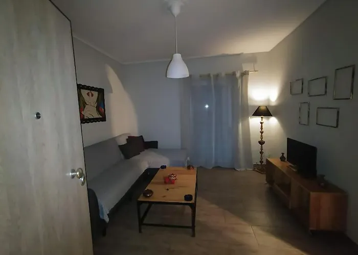 Nice& Cozy Flat 1Min From The Heart Of Athens.Wifi