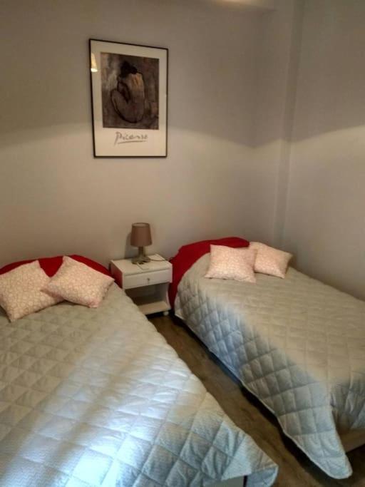 Nice& Cozy Flat 1min From The Heart Of Athens.wifi * Ateny