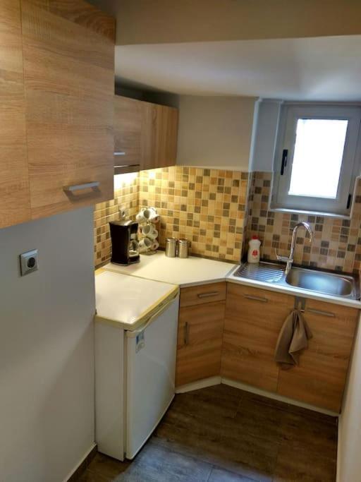 Apartament Nice& Cozy Flat 1min From The Heart Of Athens.wifi
